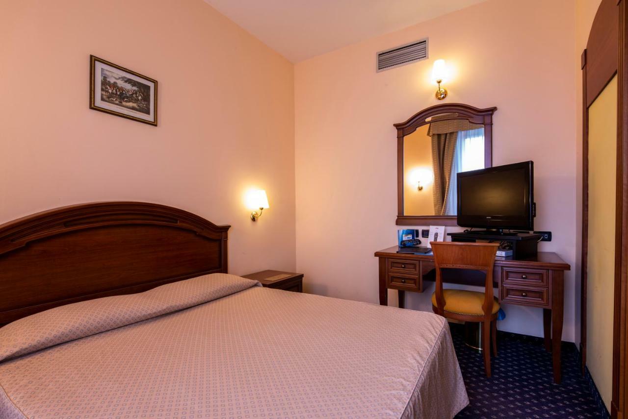 Hotel Persico'S San Giovanni in Persiceto Εξωτερικό φωτογραφία